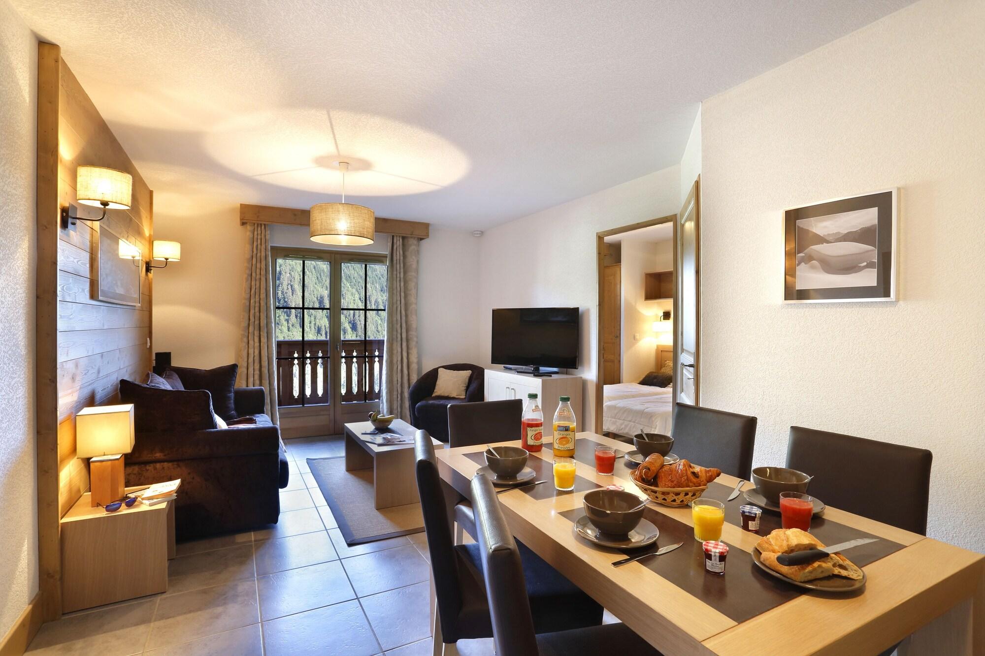 Residence Nemea Le Grand Ermitage Chatel Exterior photo
